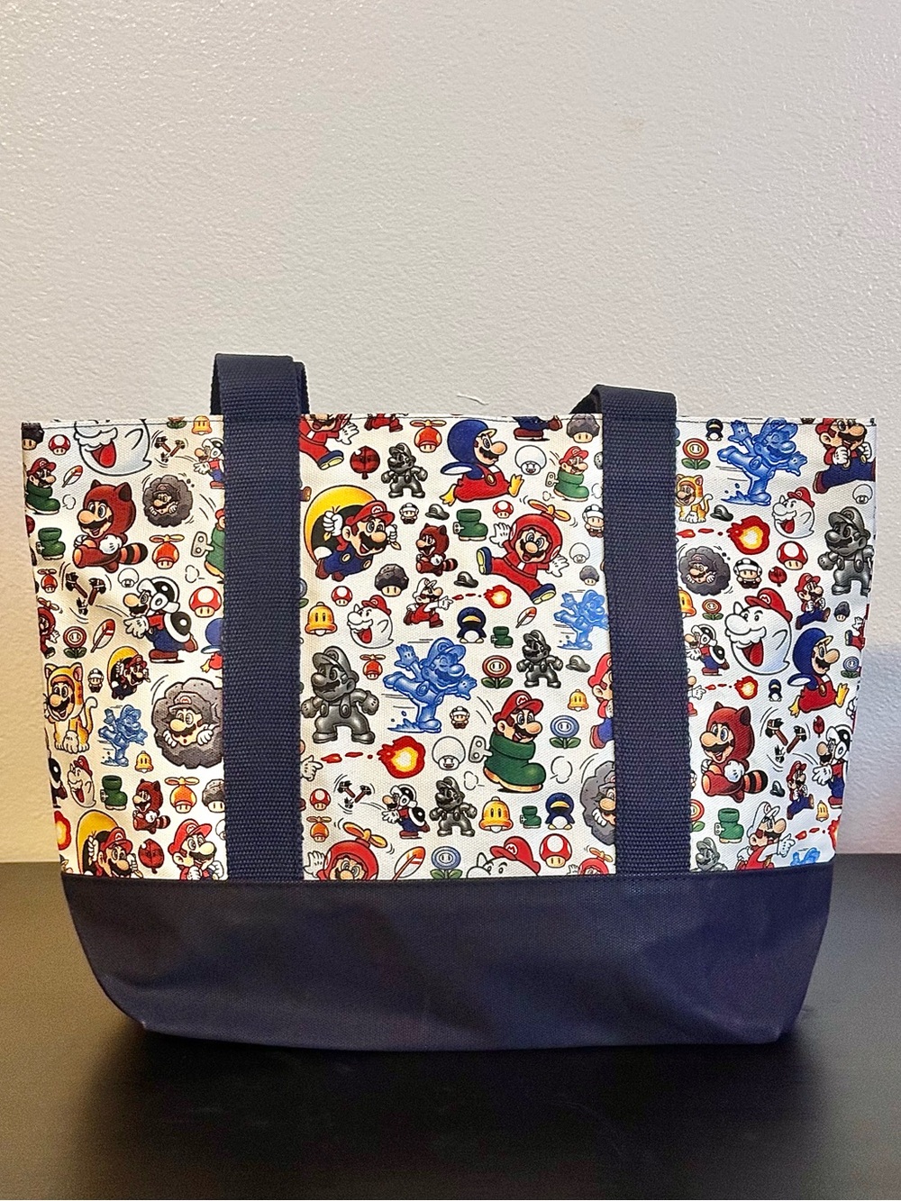 Nintendo Super Mario Power-Up Tote Bag - Picture 3 of 6